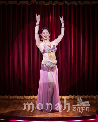 Golden Casino | Natsuko | Photo
