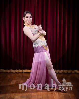 Golden Casino | Natsuko | Photo
