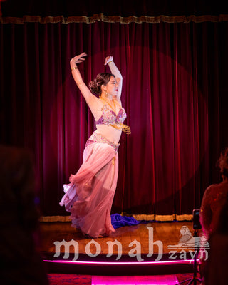 Golden Casino | Natsuko | Photo