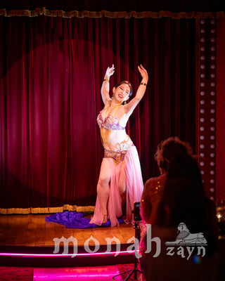 Golden Casino | Natsuko | Photo