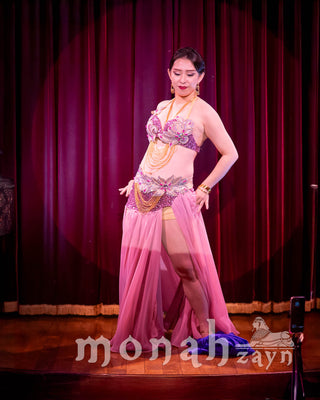 Golden Casino | Natsuko | Photo