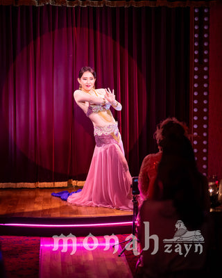 Golden Casino | Natsuko | Photo