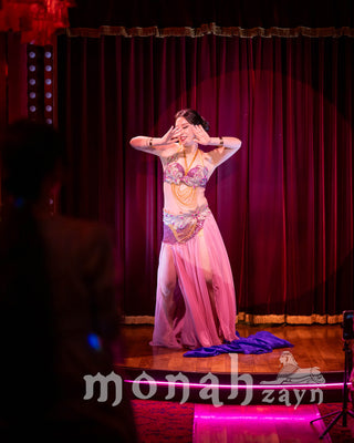 Golden Casino | Natsuko | Photo
