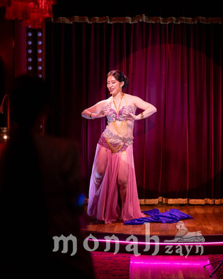 Golden Casino | Natsuko | Photo