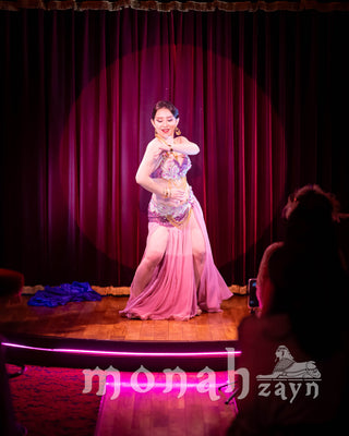 Golden Casino | Natsuko | Photo