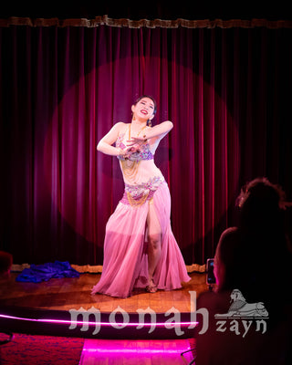 Golden Casino | Natsuko | Photo