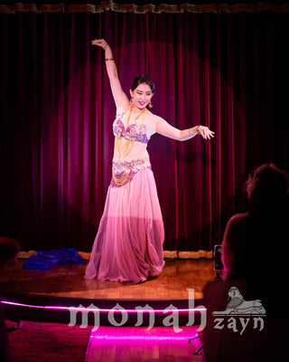 Golden Casino | Natsuko | Photo