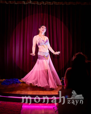 Golden Casino | Natsuko | Photo