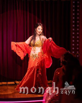 Golden Casino | Natsumi | Photo