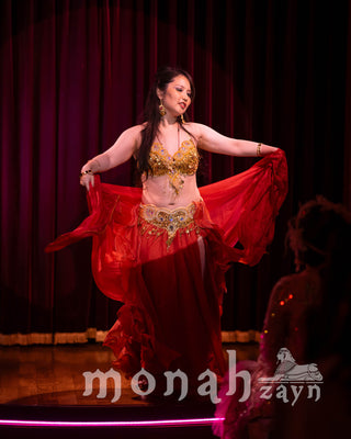 Golden Casino | Natsumi | Photo