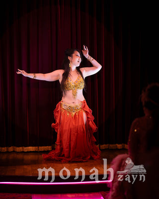 Golden Casino | Natsumi | Photo